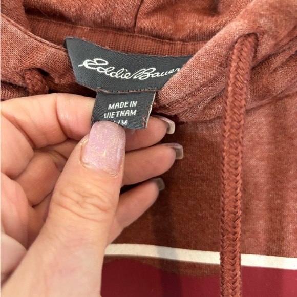 Eddie Bauer Women’s Medium Hoodie Mountain Camping Comfy Workout Rustic Fall - Picture 3 of 4